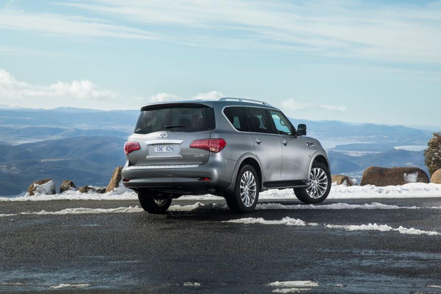  Infiniti QX80 5.6 2015 года  (AU) (фото 9 из 30)